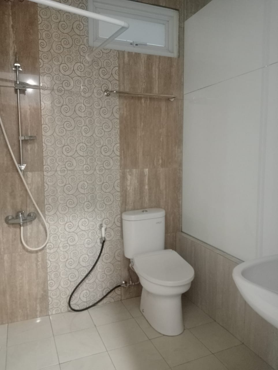 Rumah Disewakan di Cluster Taman Dago Lippo Cikarang 